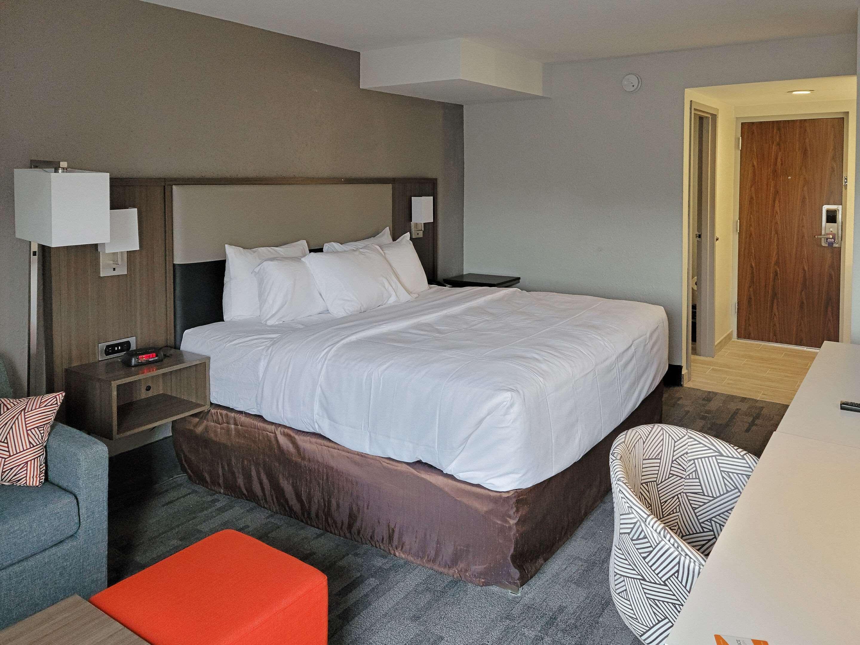 Comfort Inn & Suites Wyomissing-Reading Экстерьер фото