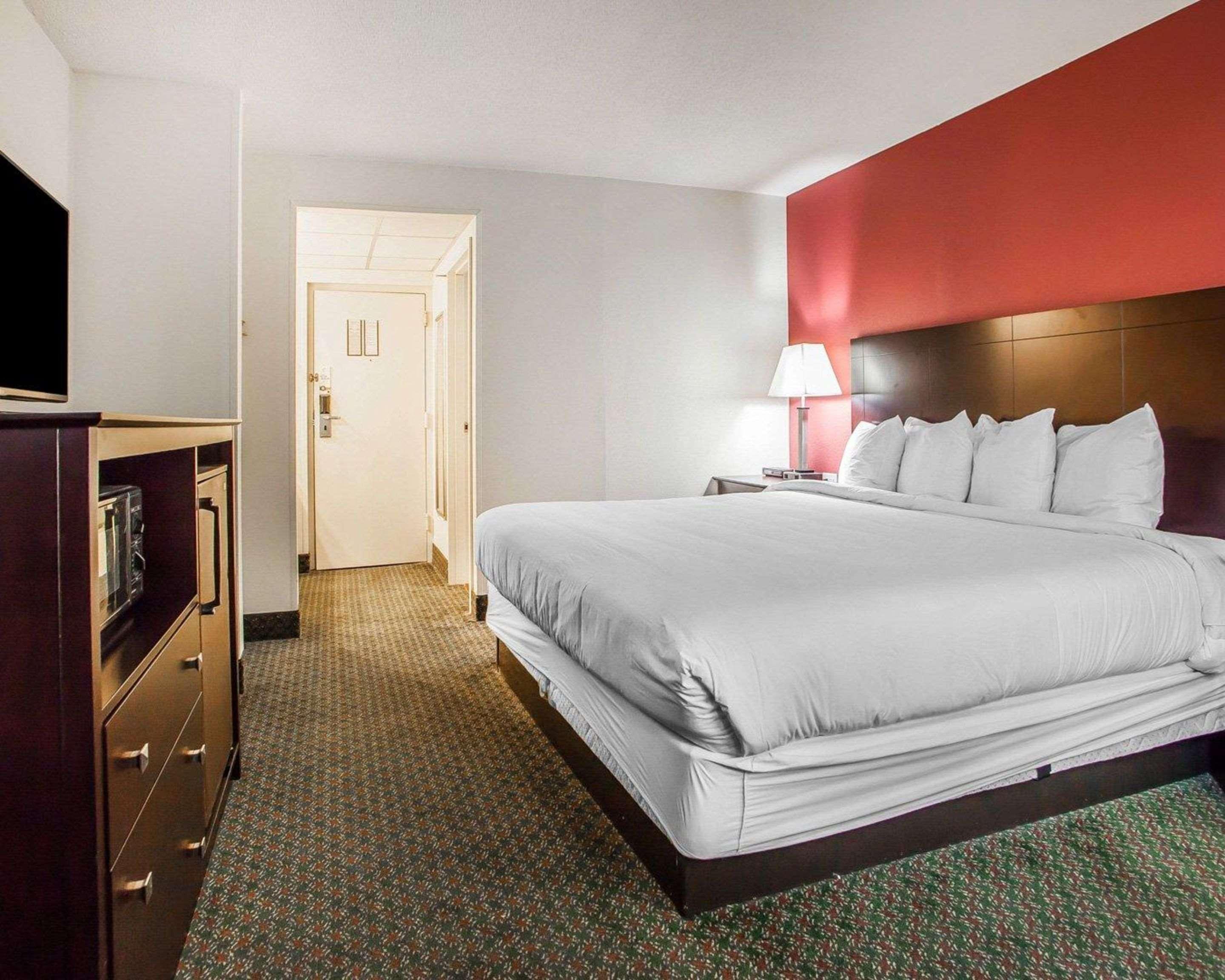 Comfort Inn & Suites Wyomissing-Reading Экстерьер фото