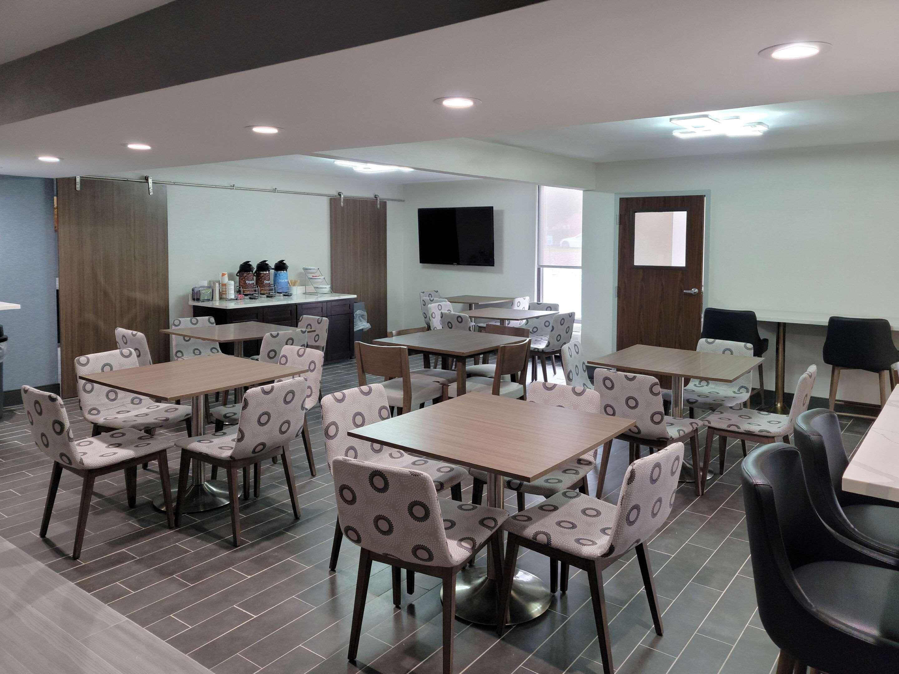 Comfort Inn & Suites Wyomissing-Reading Экстерьер фото