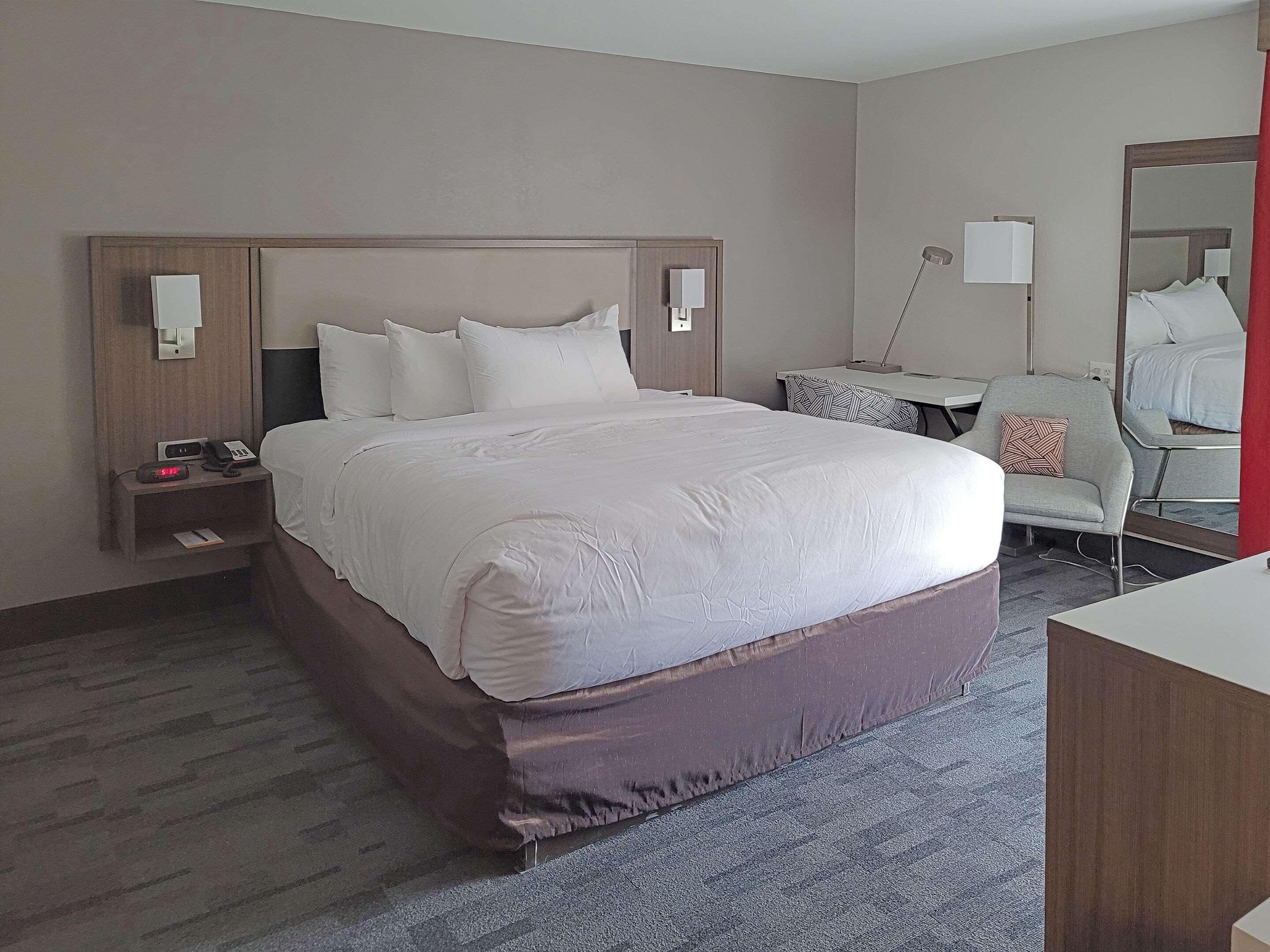 Comfort Inn & Suites Wyomissing-Reading Экстерьер фото