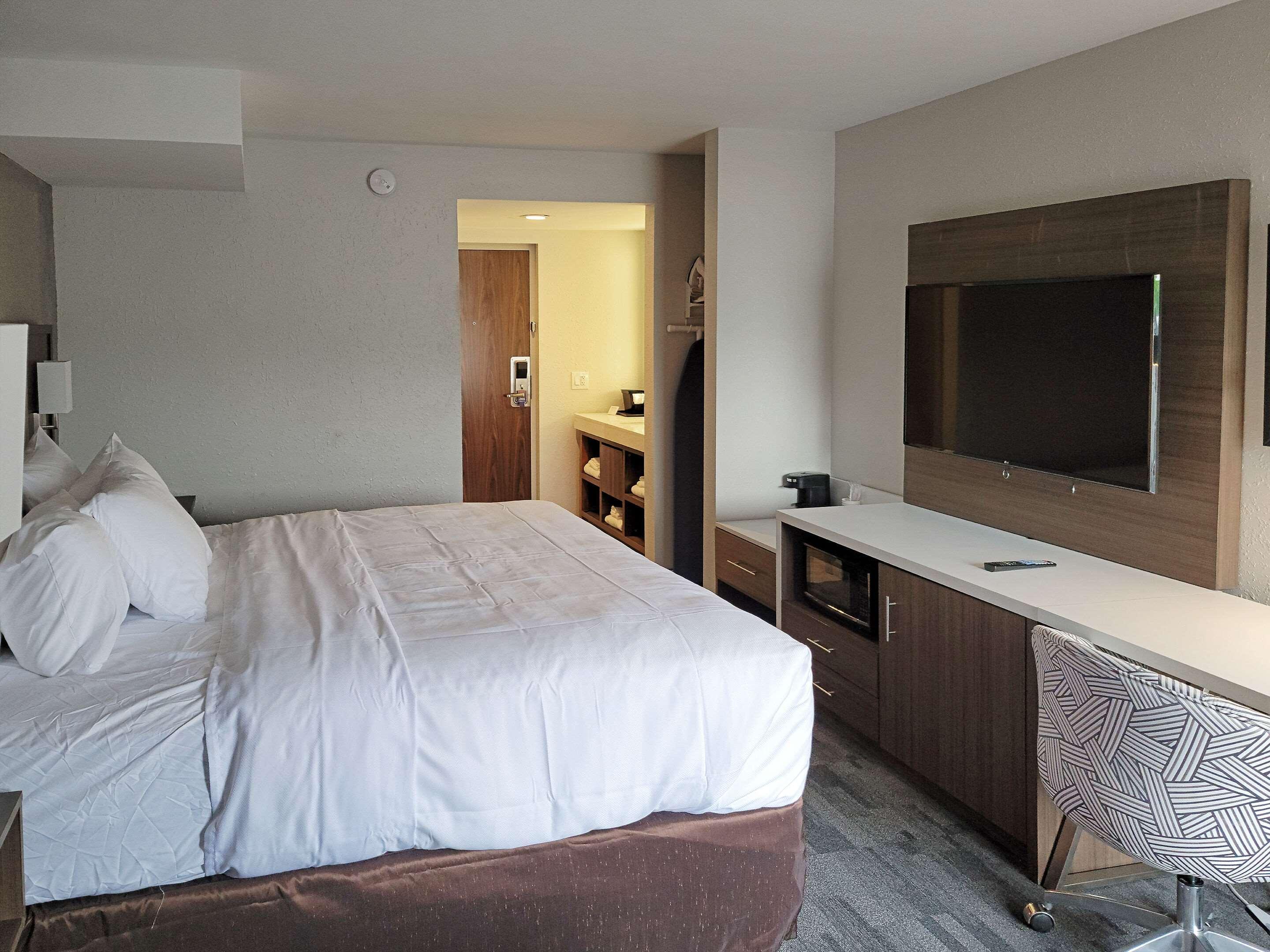Comfort Inn & Suites Wyomissing-Reading Экстерьер фото