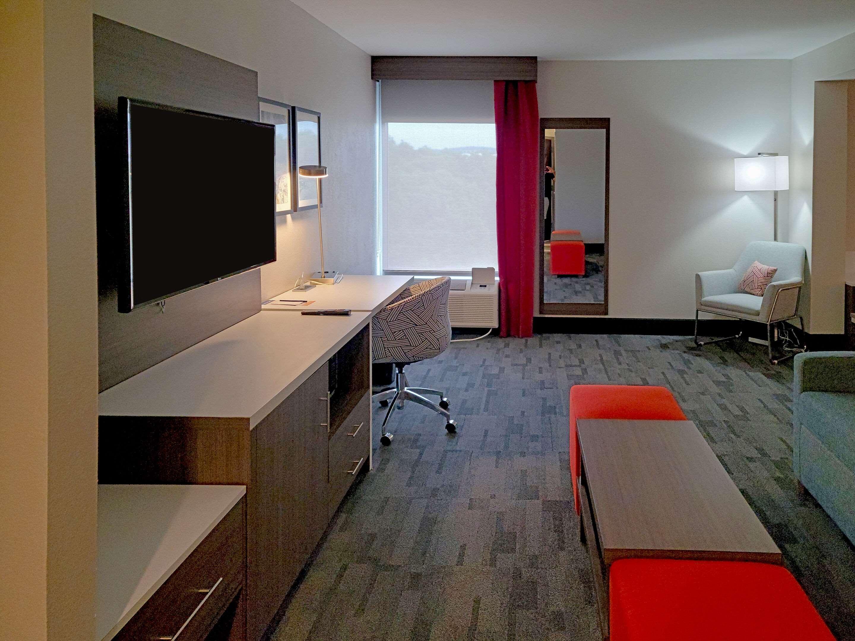 Comfort Inn & Suites Wyomissing-Reading Экстерьер фото