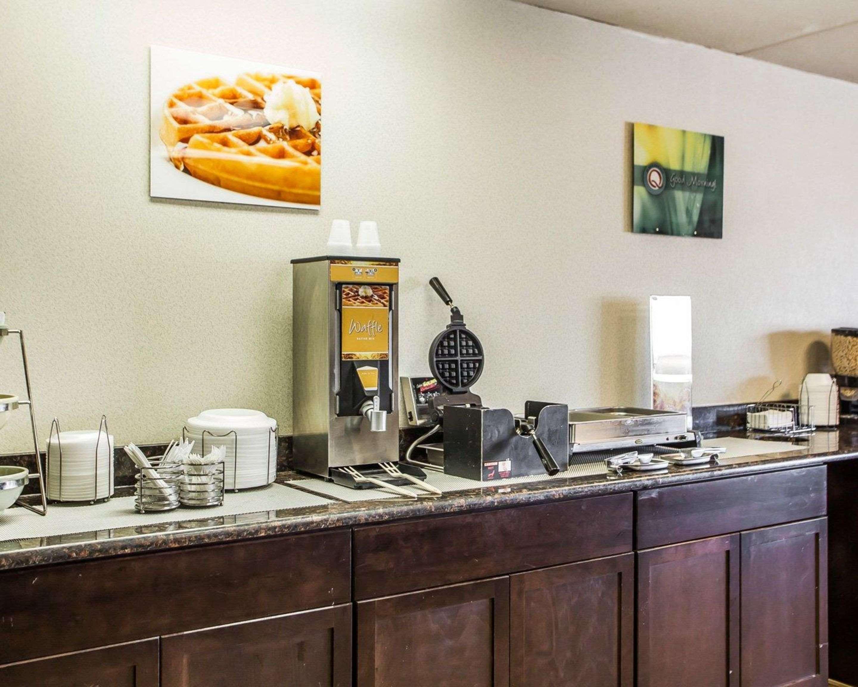 Comfort Inn & Suites Wyomissing-Reading Экстерьер фото
