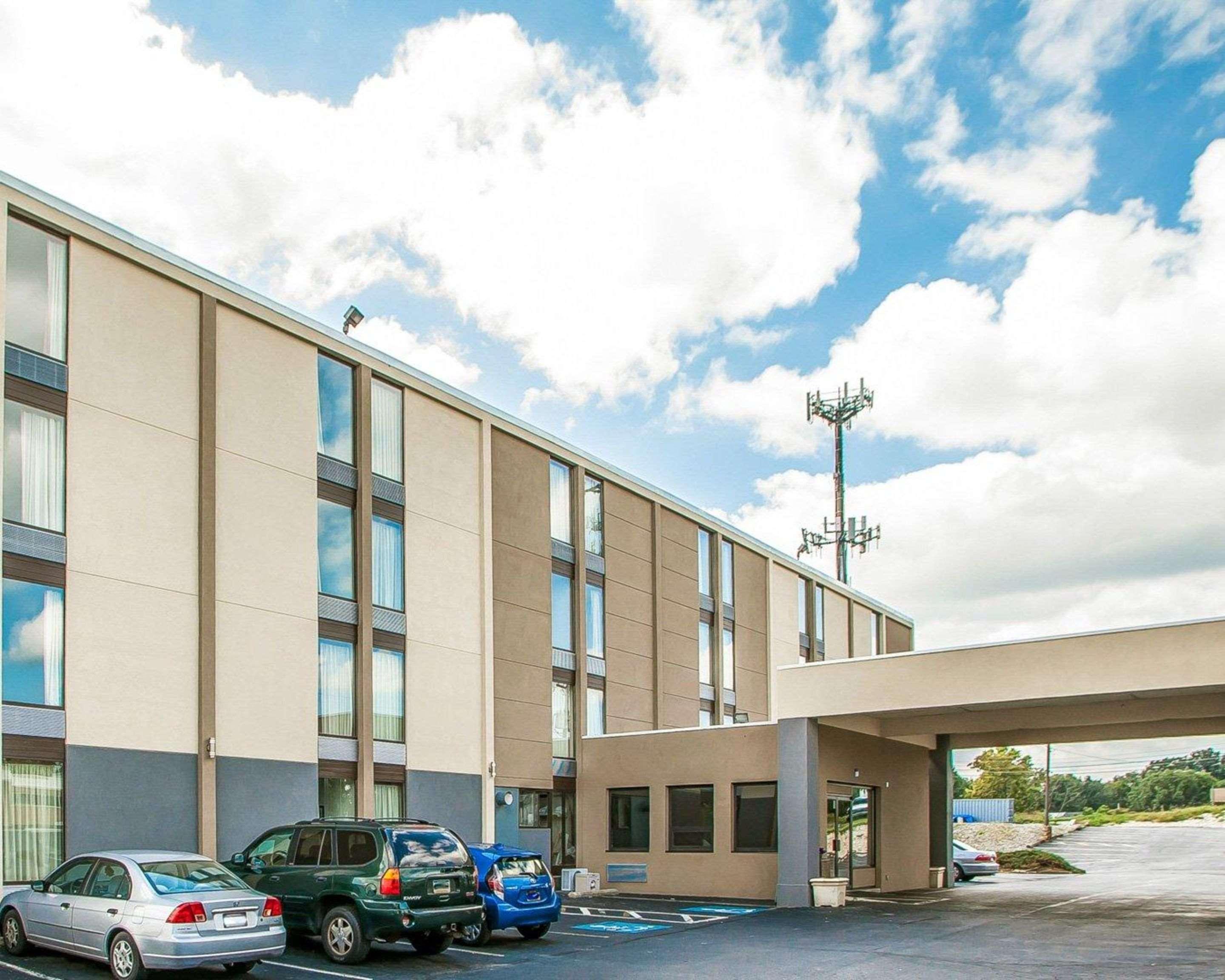 Comfort Inn & Suites Wyomissing-Reading Экстерьер фото